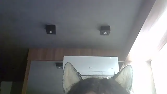 Skinny-Kitten online show from 16, 2, 2026