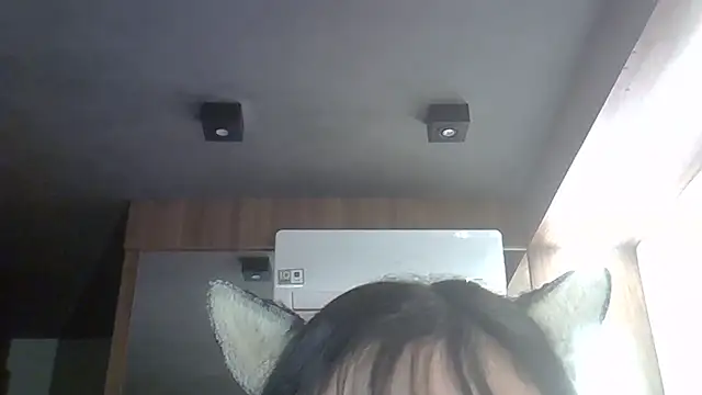 Skinny-Kitten online show from 4, 5, 2026
