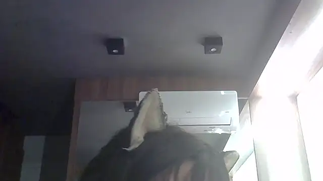 Skinny-Kitten online show from 8, 5, 2026