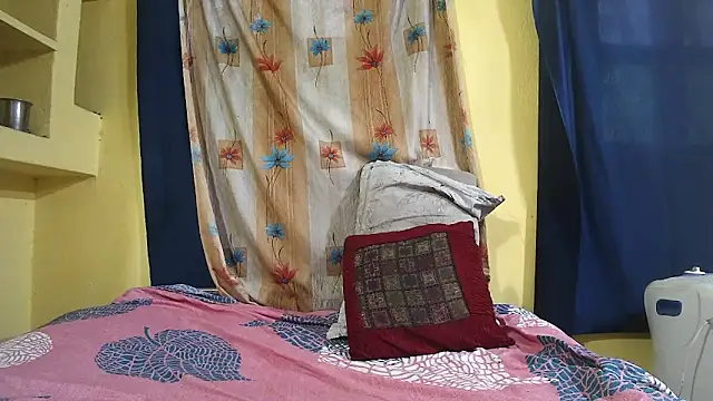 Snapshot of Cute_boy2000 chatting on 5, 1, 2025 Cute boy2000 online show from 5, 1, 2025