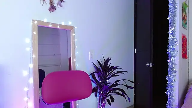 alisseallie online show from 20, 12, 2024