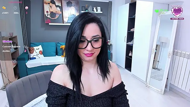 Christall StarXX online show from 7, 2, 2025