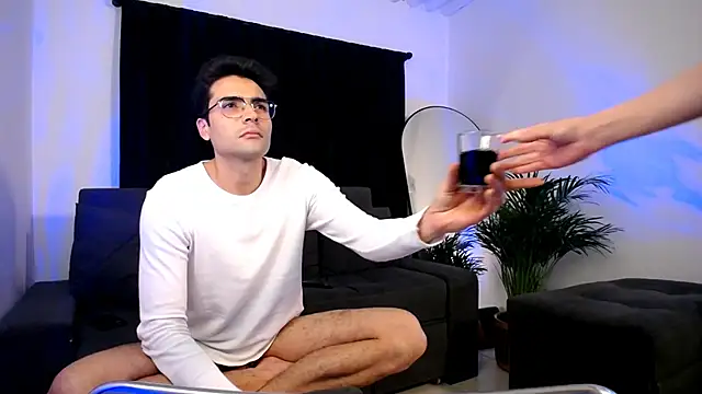 xxxvandersexxx online show from 13, 1, 2025