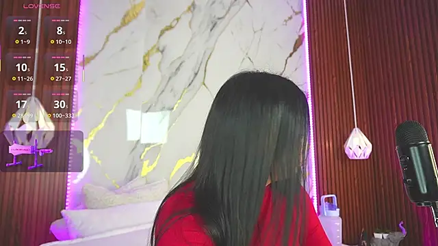 haylie  online show from 14, 2, 2025