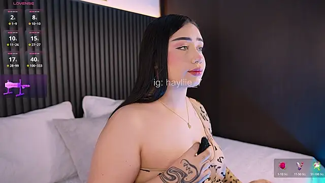 haylie  online show from 13, 7, 2026