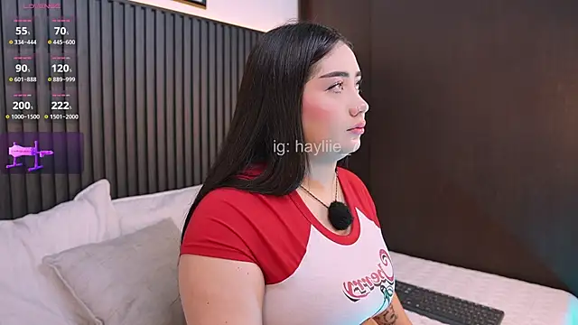 haylie  online show from 30, 7, 2026