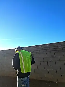 Snapshot of stonerkid578 chatting on 17, 10, 2025 stonerkid578 online show from 17, 10, 2025