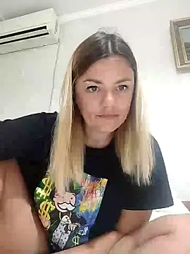 KrissSexi online show from 3, 10, 2025