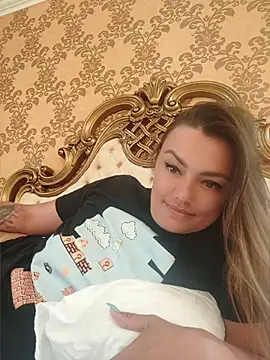 KrissSexi online show from 3, 8, 2026