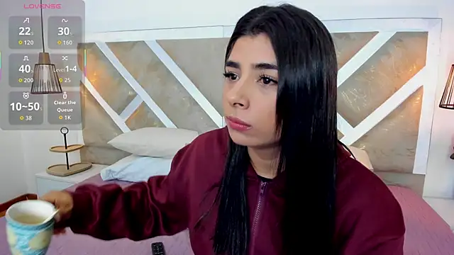 Snapshot of ZiaCalifa chatting on 26, 6, 2026 ZiaCalifa online show from 26, 6, 2026