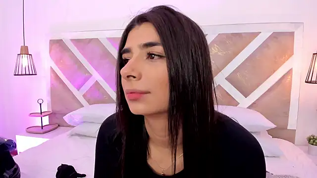 Snapshot of ZiaCalifa chatting on 9, 7, 2026 ZiaCalifa online show from 9, 7, 2026