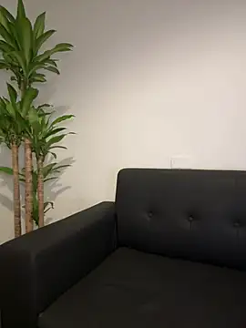 Mariecurl online show from 12, 3, 2025