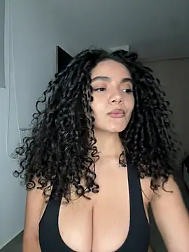 Mariecurl online show from 20, 5, 2026