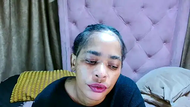 AFRICANGODDESSXXX online show from 7, 5, 2026