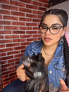 Insane Issa online show from 30, 12, 2024