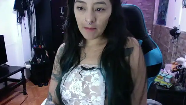 AngelaQueen  online show from 17, 10, 2025