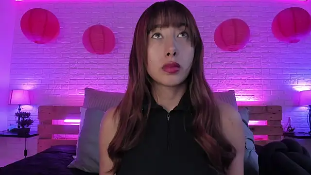 Snapshot of lena_banks chatting on 28, 1, 2025 lena banks online show from 28, 1, 2025