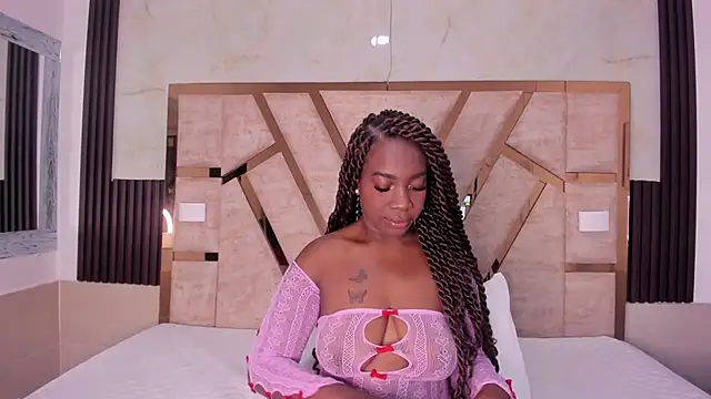 Athenea Mills online show from 23, 9, 2025