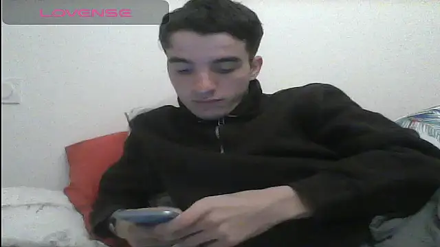 Snapshot of Tombgy07 chatting on 18, 2, 2025 Tombgy07 online show from 18, 2, 2025