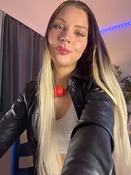 KittyKatyDream online show from 8, 1, 2025