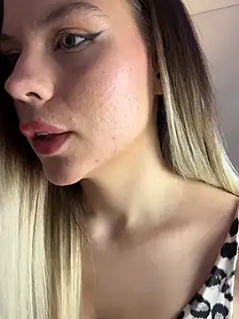 KittyKatyDream online show from 13, 3, 2025