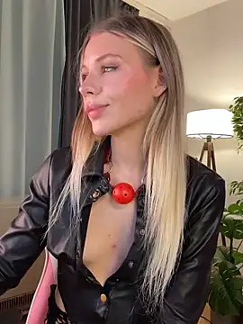 KittyKatyDream online show from 6, 1, 2026