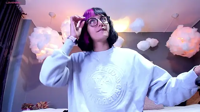 Snapshot of tati_cardenas chatting on 13, 3, 2025 tati cardenas online show from 13, 3, 2025