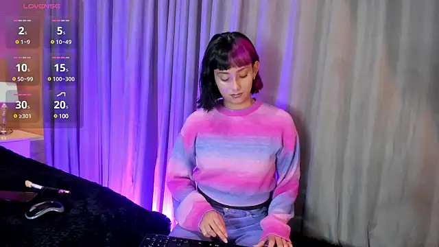 Snapshot of tati_cardenas chatting on 16, 3, 2025 tati cardenas online show from 16, 3, 2025