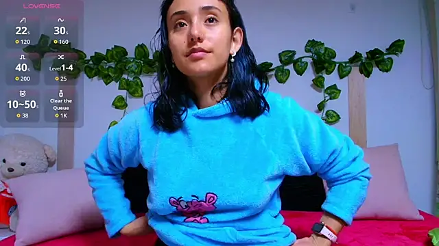 Snapshot of tati_cardenas chatting on 17, 10, 2025 tati cardenas online show from 17, 10, 2025