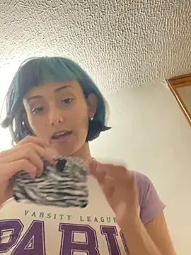 Snapshot of tati_cardenas chatting on 15, 3, 2026 tati cardenas online show from 15, 3, 2026