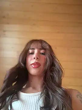 lauravasquez online show from 10, 6, 2026
