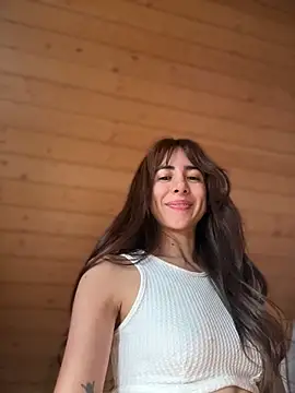 lauravasquez online show from 16, 6, 2026