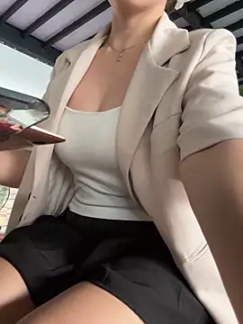 Jessical online show from 15, 2, 2025