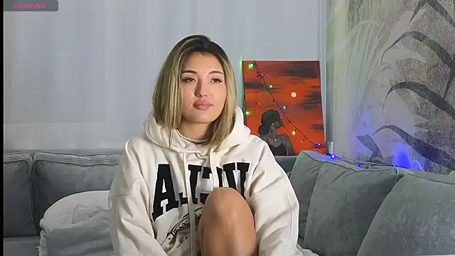 Snapshot of lily__foster chatting on 26, 12, 2024 lily foster online show from 26, 12, 2024