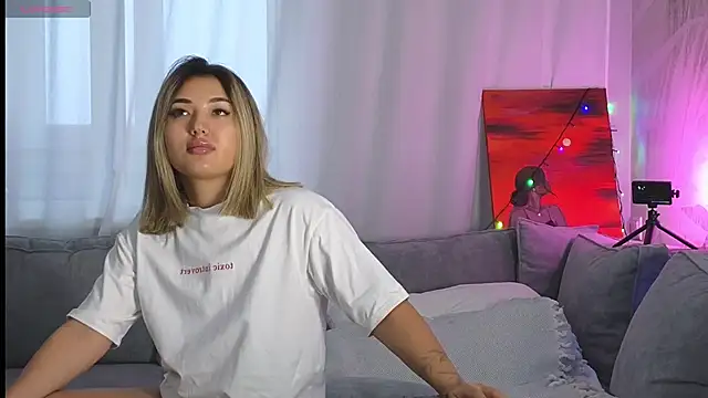 Snapshot of lily__foster chatting on 15, 1, 2025 lily foster online show from 15, 1, 2025