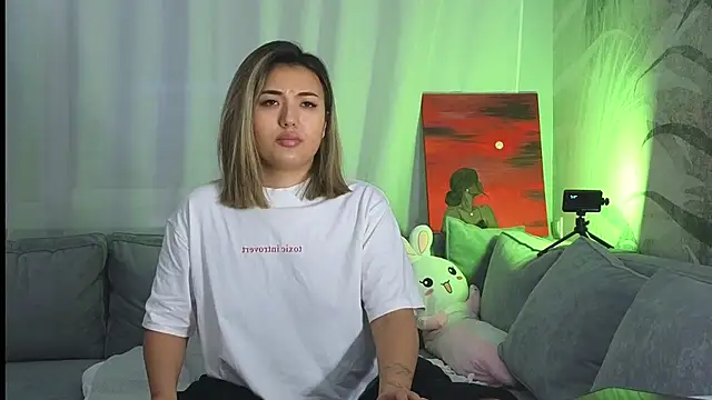 Snapshot of lily__foster chatting on 19, 1, 2025 lily foster online show from 19, 1, 2025