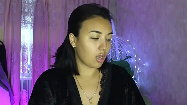 Snapshot of lily__foster chatting on 22, 12, 2025 lily foster online show from 22, 12, 2025