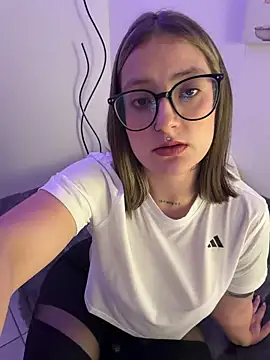 Megan lu2 online show from 22, 2, 2026