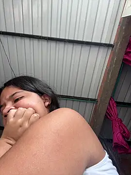 moncerrat luna online show from 18, 3, 2025