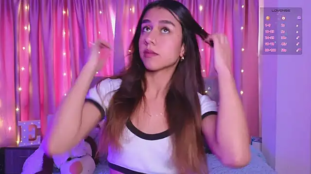 Emiily Scott1 online show from 10, 9, 2025