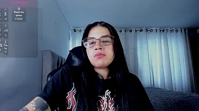 Snapshot of aliice_walker_ chatting on 23, 2, 2026 aliice walker online show from 23, 2, 2026