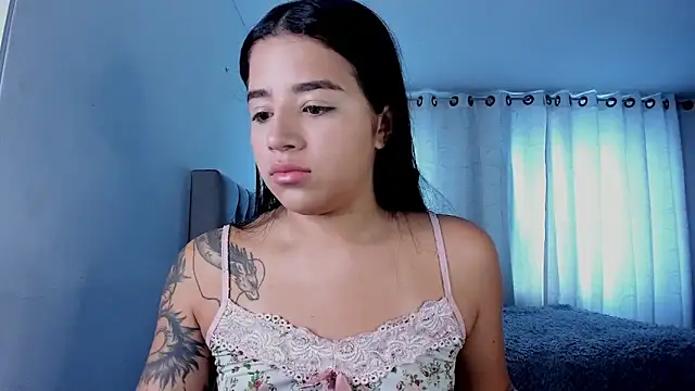 Snapshot of aliice_walker_ chatting on 25, 2, 2026 aliice walker online show from 25, 2, 2026