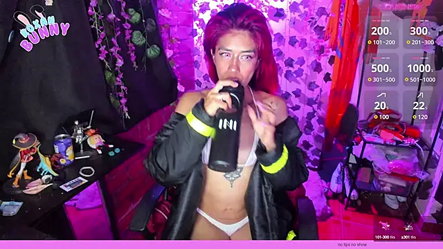 Roxanbunny1 online show from 8, 2, 2025