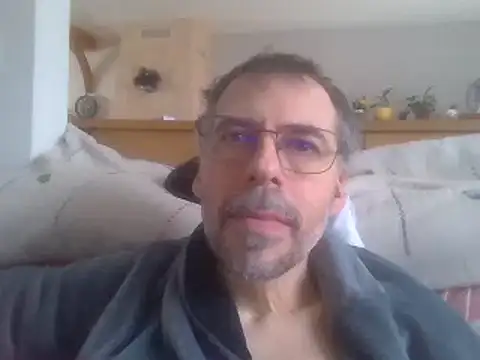 ptitcanard60600 online show from 22, 2, 2025