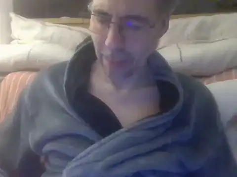 ptitcanard60600 online show from 23, 2, 2025