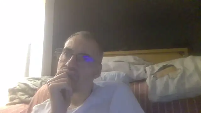 ptitcanard60600 online show from 21, 9, 2025