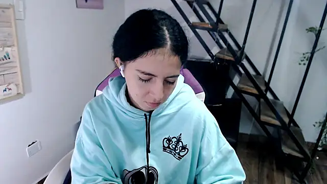 samantha baby  online show from 12, 1, 2026