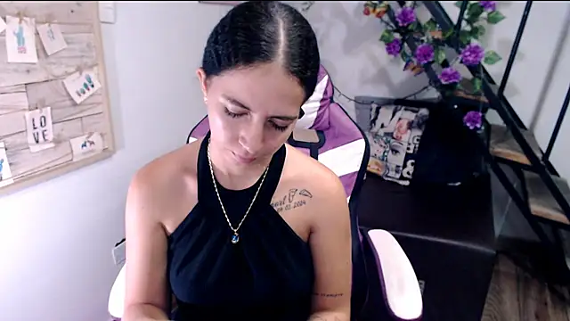 samantha baby  online show from 19, 7, 2026