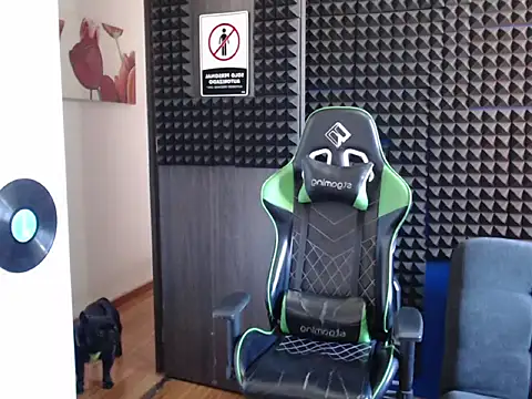 Curly Angel24 online show from 20, 12, 2025