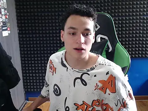 Curly Angel24 online show from 1, 3, 2026